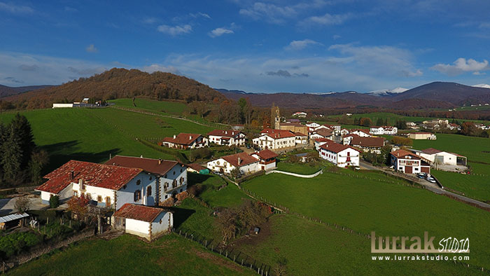 Foto del Valle de Ulzama, Navarra, desde el aire con drone